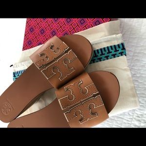 Ines wedge slide. Tan. Size 8. Tory Burch.